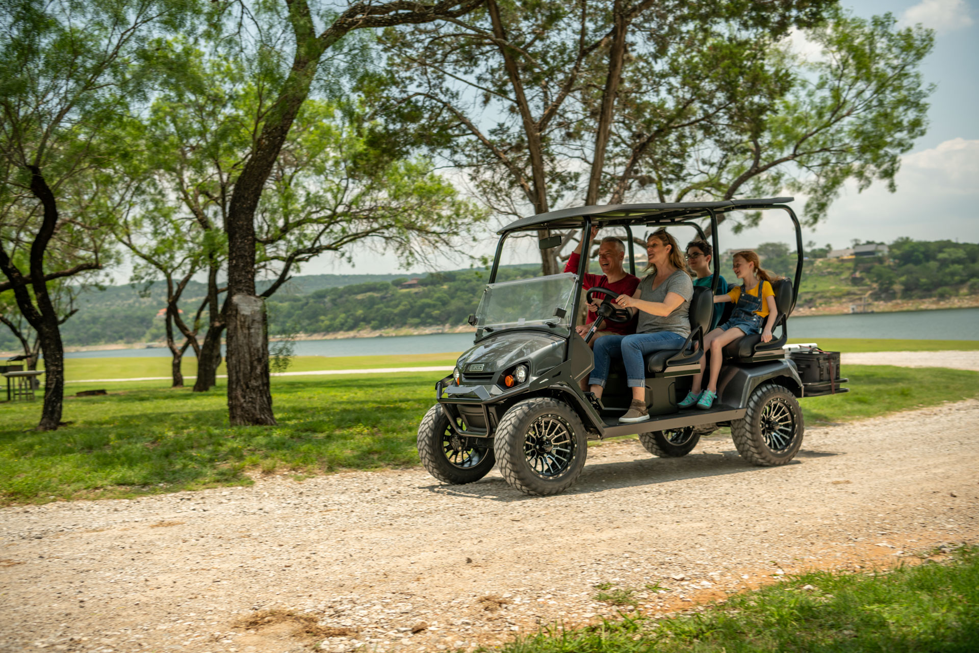 '24 Liberty Four Forward-Facing Seats