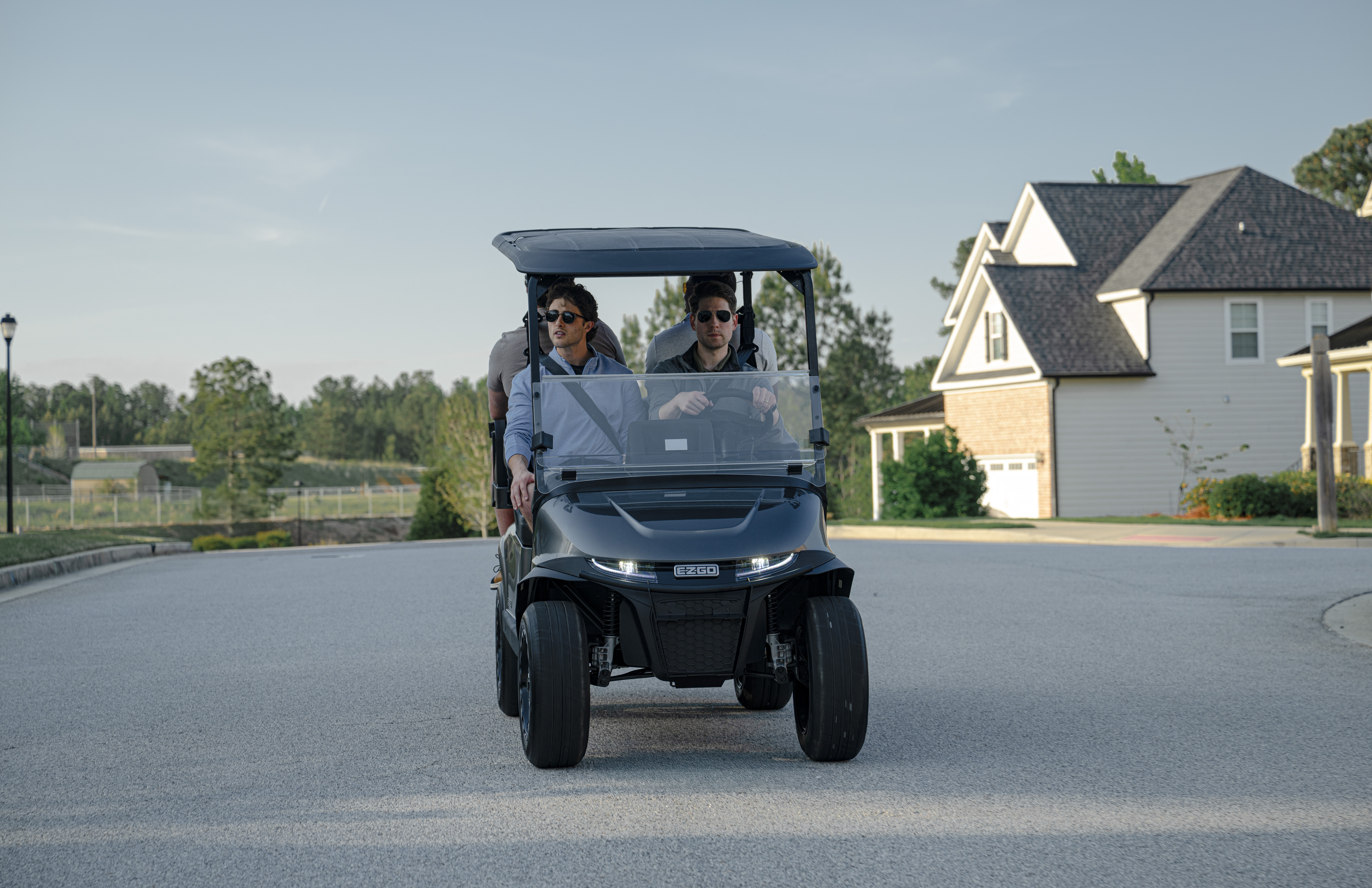 RXV 4 Driving in a neighborhood